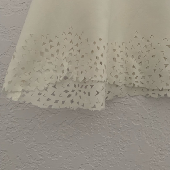 Alfani Off White Blouse - Picture 4 of 5